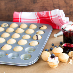 https://www.alkokitchenware.com/cdn/shop/products/STADTER_Muffin-Konfekt_Welovebaking_661110_A02_medium.jpg?v=1680263858